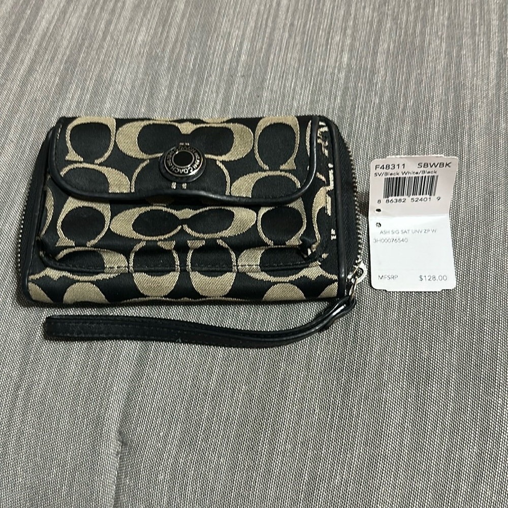 Coach wristlet wallet.